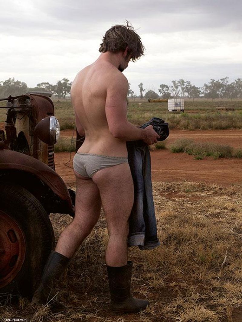 30 Photos of Nude Working Men by Paul Freeman