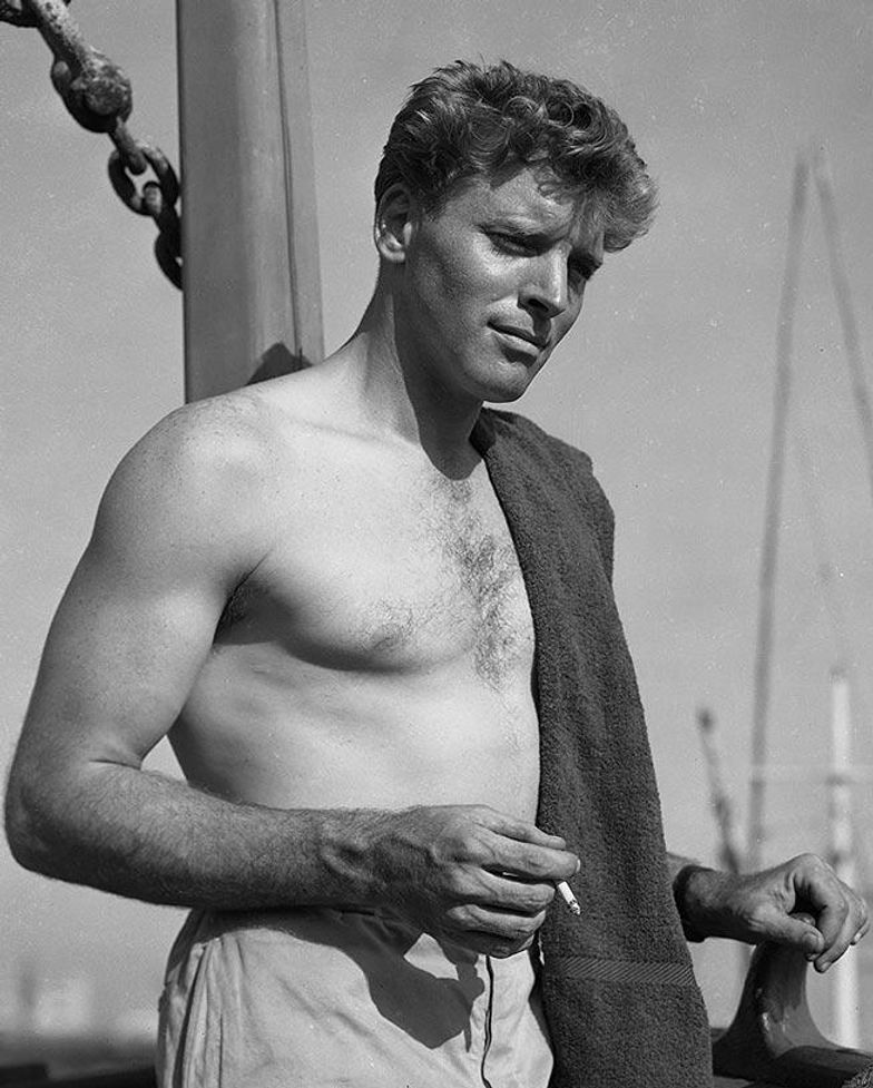 1940s Nude Porn Stars - Hollywood Hunks Laid Bare: 1940s-1950s