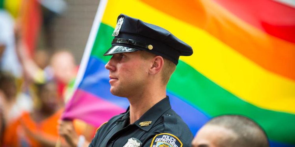 Pride Said Gay Cops Aren't Welcome. Then Came the Backlash. - The New York  Times