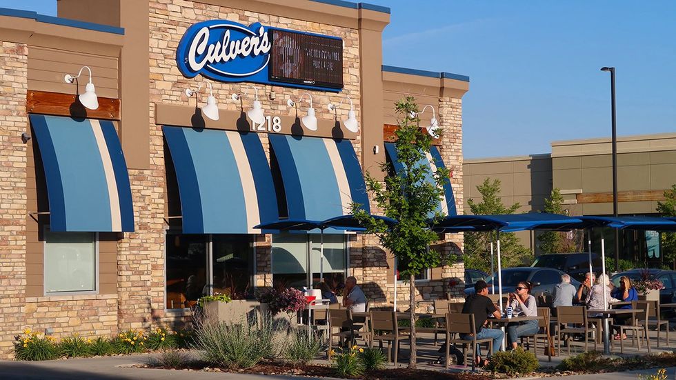 culvers fast food outside seating