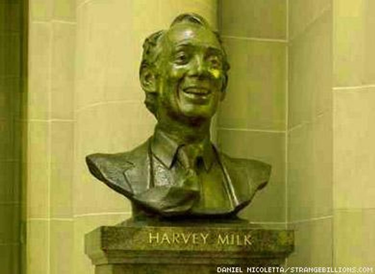 Harvey_milk_bustx390