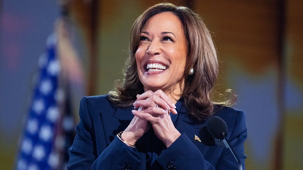 Kamala Harris rallies Democrats in DNC acceptance speech