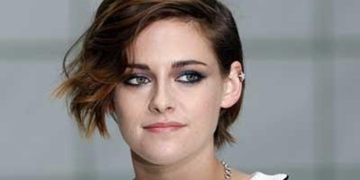Report: Kristen Stewart Outed By Her Super-Supportive Mom