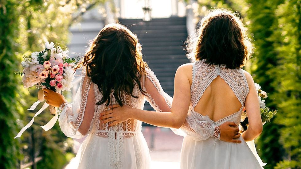 lesbian brides from behind