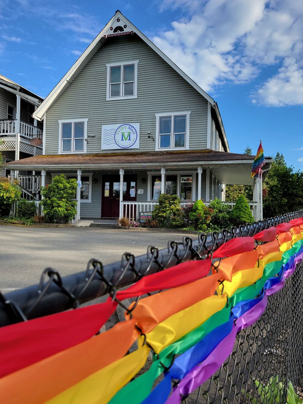 Photo Gallery Duvall Pride Wall Rainbow Ribbon Weaving Community Project