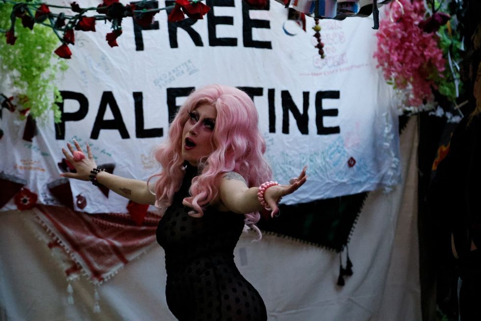 Photo Gallery Full Moon Drag Troupe Anti-Zionist Jewish Queer Artists HOT 2 ROT Sukkot Drag Outdoor Community Garden Spectacular Brooklyn, New York