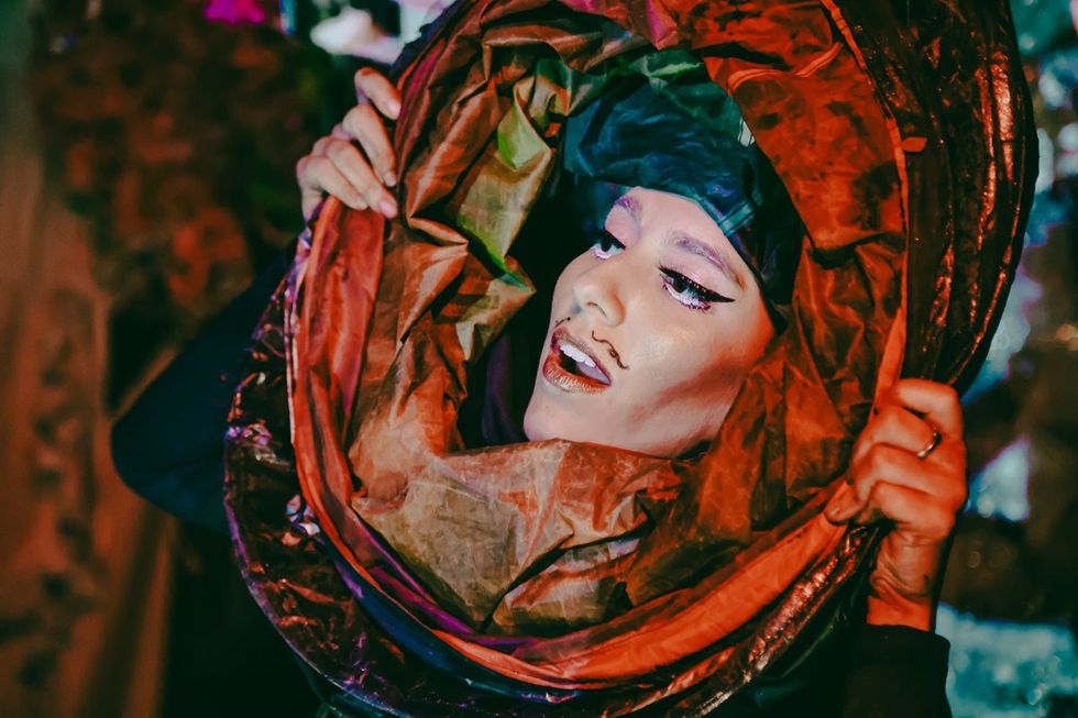 Photo Gallery Full Moon Drag Troupe Anti-Zionist Jewish Queer Artists HOT 2 ROT Sukkot Drag Outdoor Community Garden Spectacular Brooklyn, New York