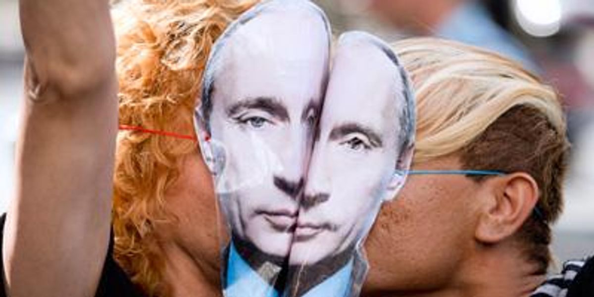 Putin Denounces Xenophobia Against Lgbt Russians