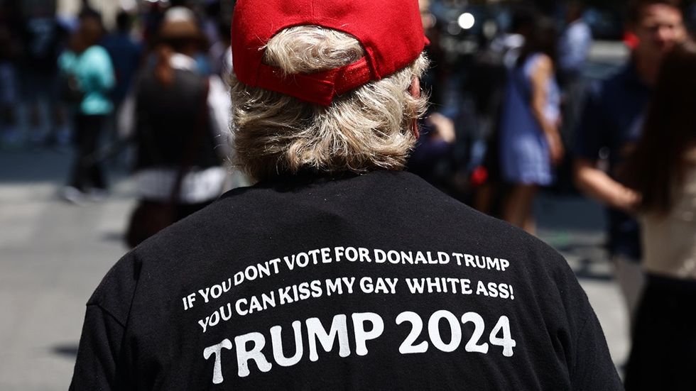 vote trump 2024 gay white person tshirt red hat