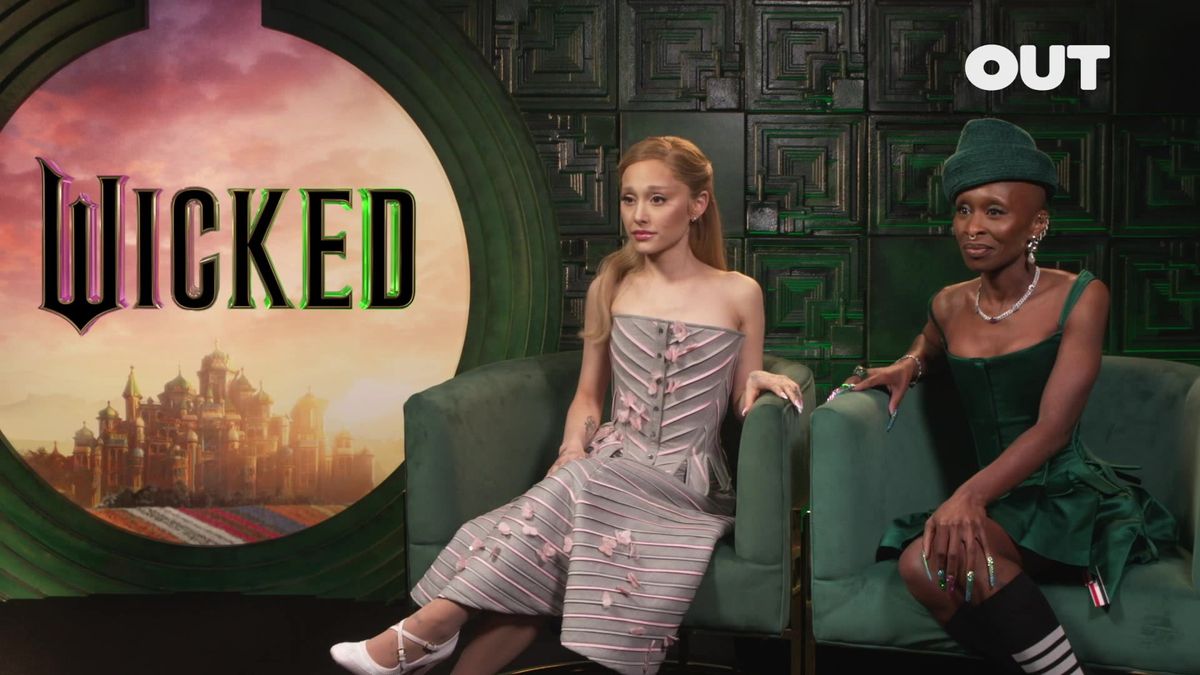 
<p>Ariana Grande & Kristin Chenoweth agree: <em>Wicked</em>'s Glinda is 'a little in the closet'</p>
