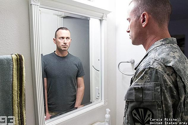 14 Stunning Photos Of LGBT Military Personnel Advocate Com   10967202 856370944404062 1795963780 X633 0 0 