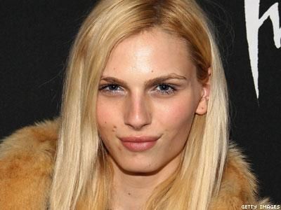 Watch Model Andreja Pejic Comes Out As A Transgender Woman