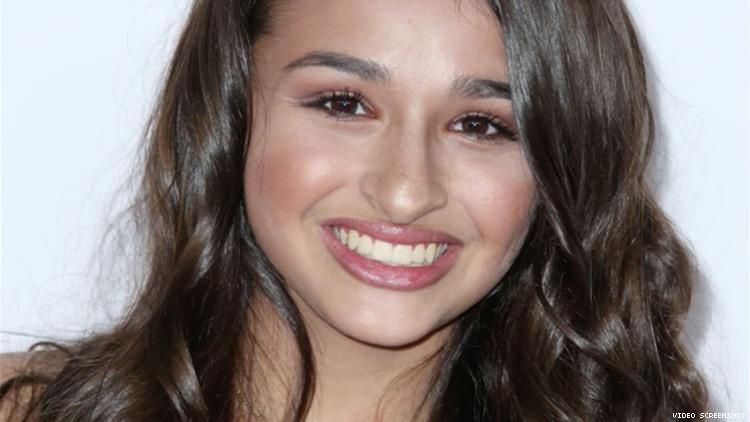 Jazz Jennings Reveals She S Having Gender Confirmation Surgery