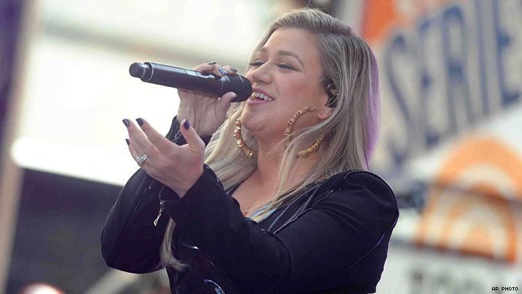 Kelly Clarkson