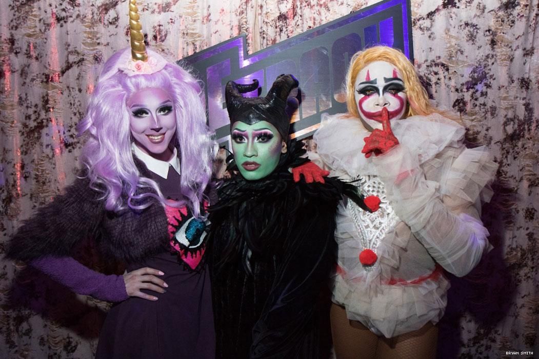 113 Shots Of Halloween Hotties At Sidetrack Chicago