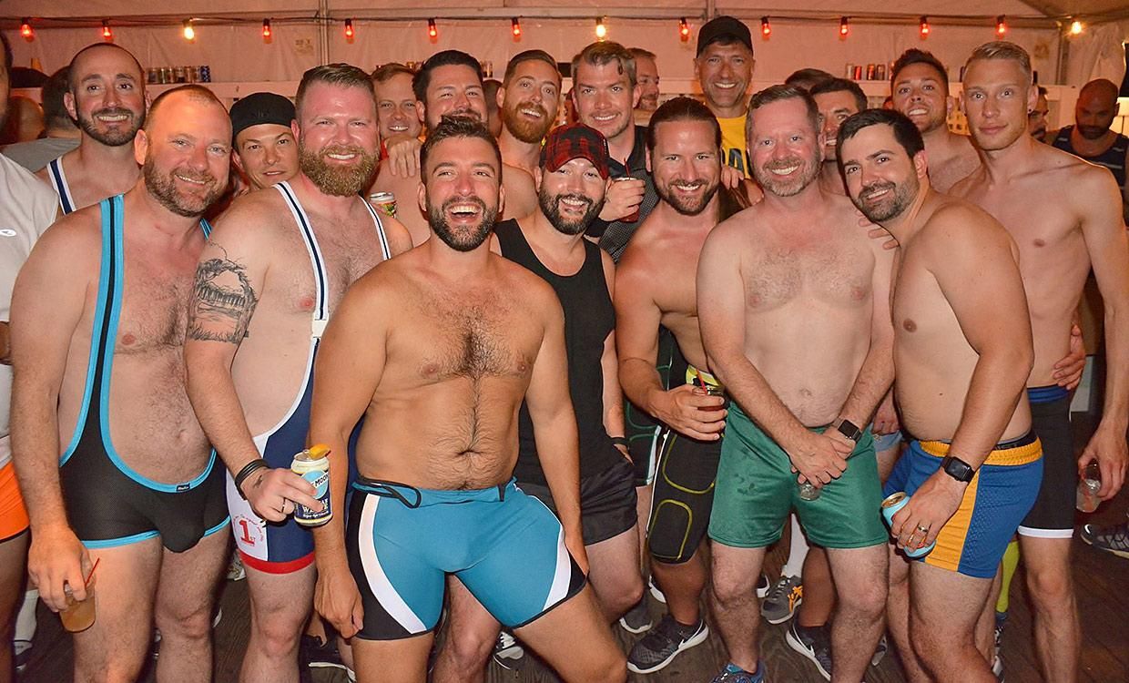 PHOTOS Over 100 Bears in Singlets