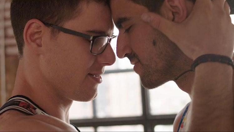 Could Tu Me Manques A Bolivian Film On Gay Suicide Win An Oscar